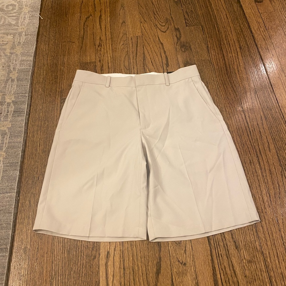 Comfort Stretch Waist Golf Shorts